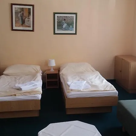 Hotel Alfonska 3*