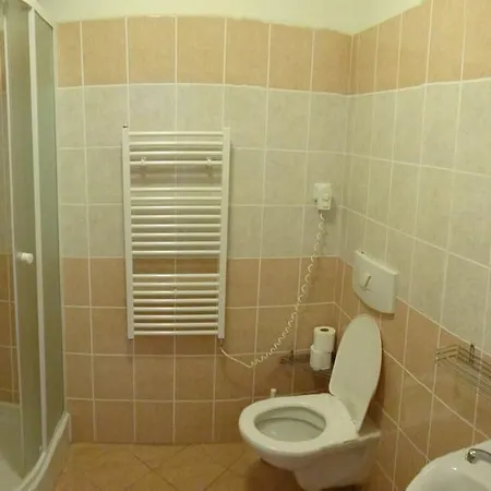 Hotel Alfonska Benecko