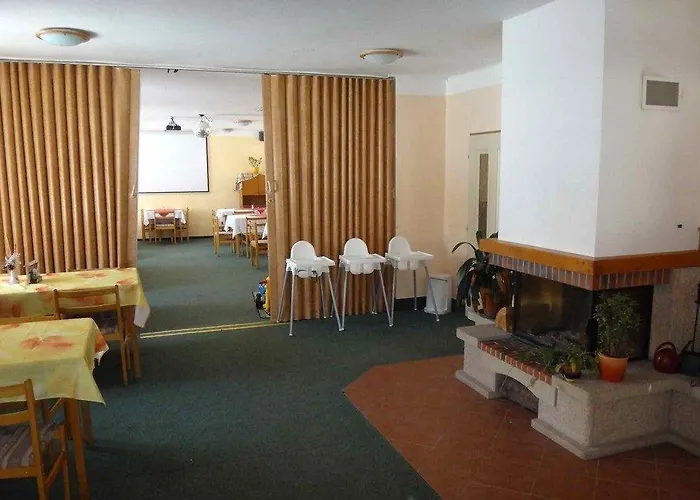 Alfonska Hotel 3*
